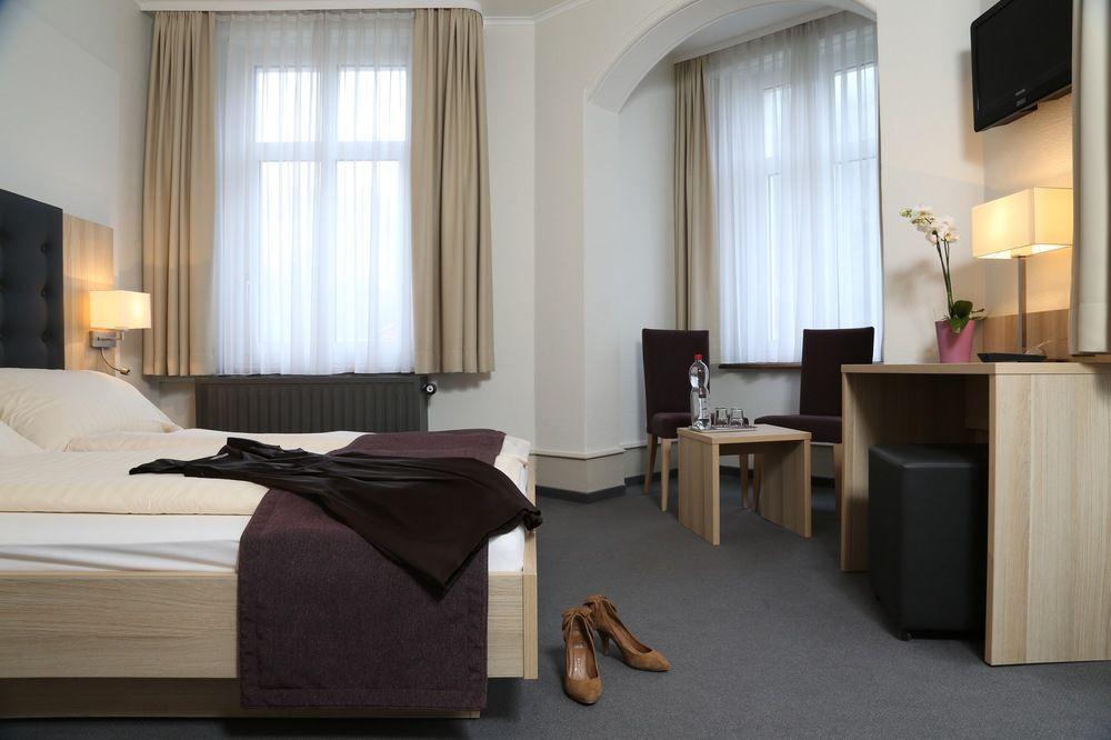 אינטרלאקן Hotel Lotschberg מראה חיצוני תמונה